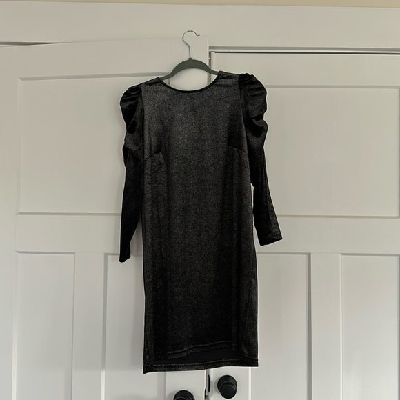 Pretty metallic black puff sleeve dress - Picture 1 of 4